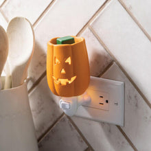 Load image into Gallery viewer, Jack O'Lantern Dish Pluggable Wax Warmer