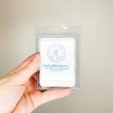 Load image into Gallery viewer, Daffodil Indulgence Soy Wax Melt - Scents by Meg