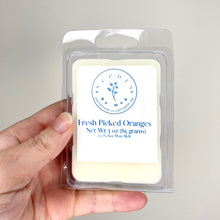 Load image into Gallery viewer, Fresh Picked Oranges Soy Wax Melt - Scents by Meg